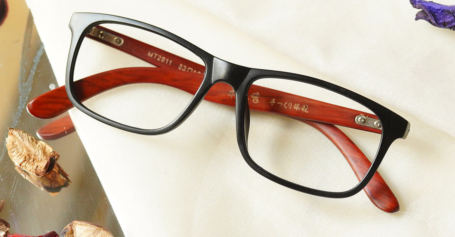 Superirem Eyeglasses placed on the table