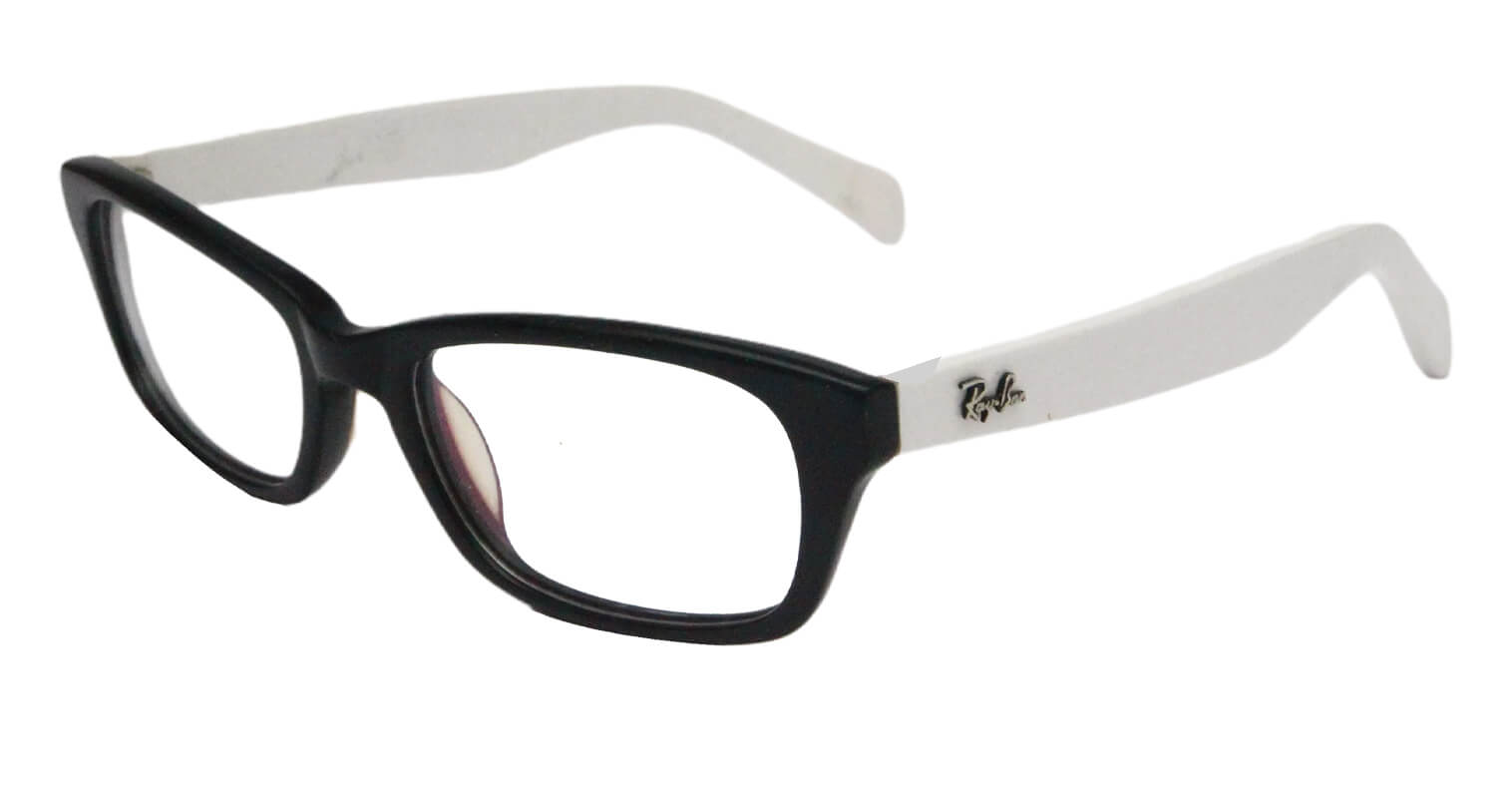 side pose of Kif glasses