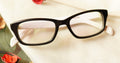 Kif glasses - Black placed on the table