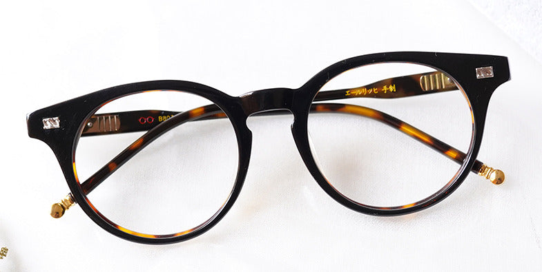 Riva P-608 Eyeglasses front side