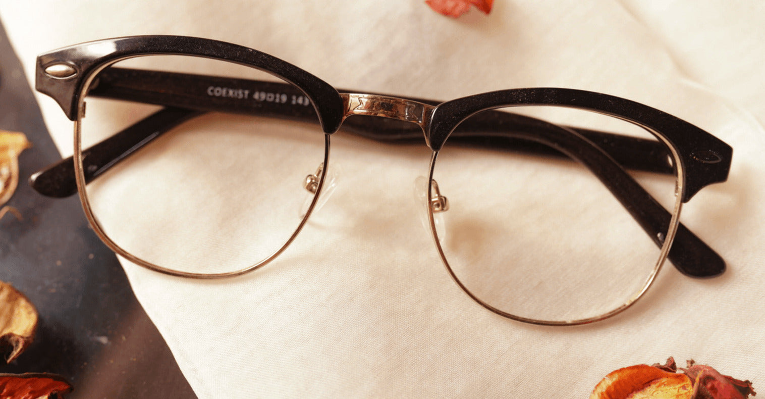 Sreno Black Glasses placed on the table