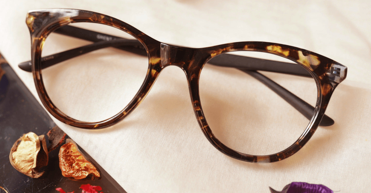 Vacker eyeglasses placed on the table