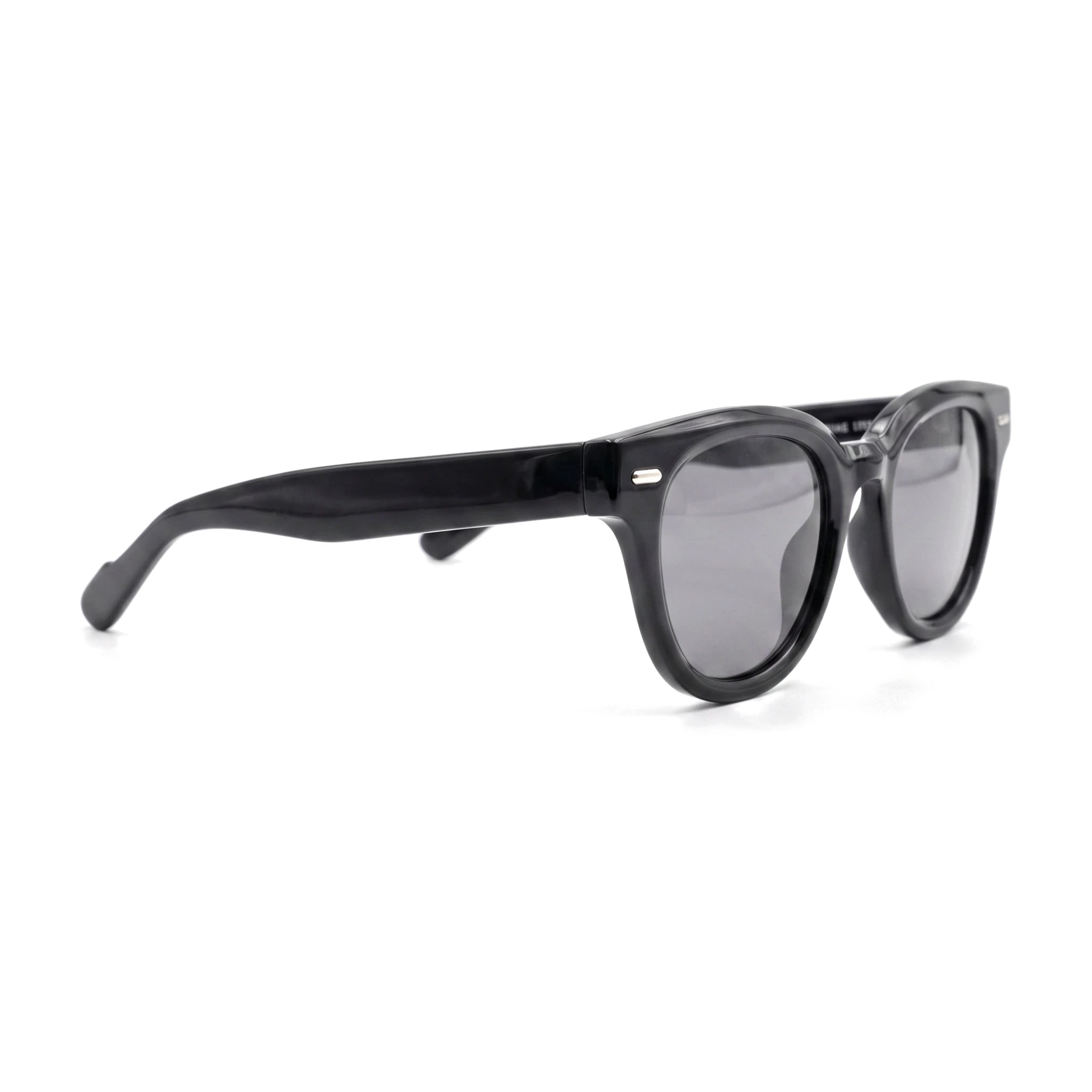 Dunmore Black Round Sunglasses side view