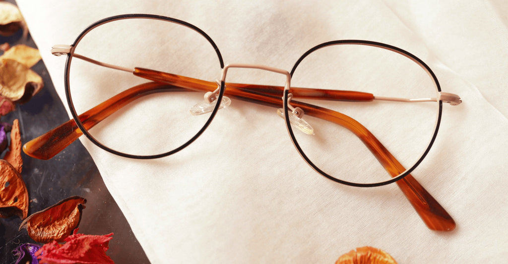 Potentia Glasses placed on the table