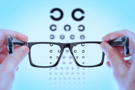 Choose the Right Eyeglass Frames for Kids