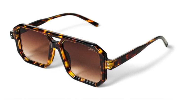 square eyglasses