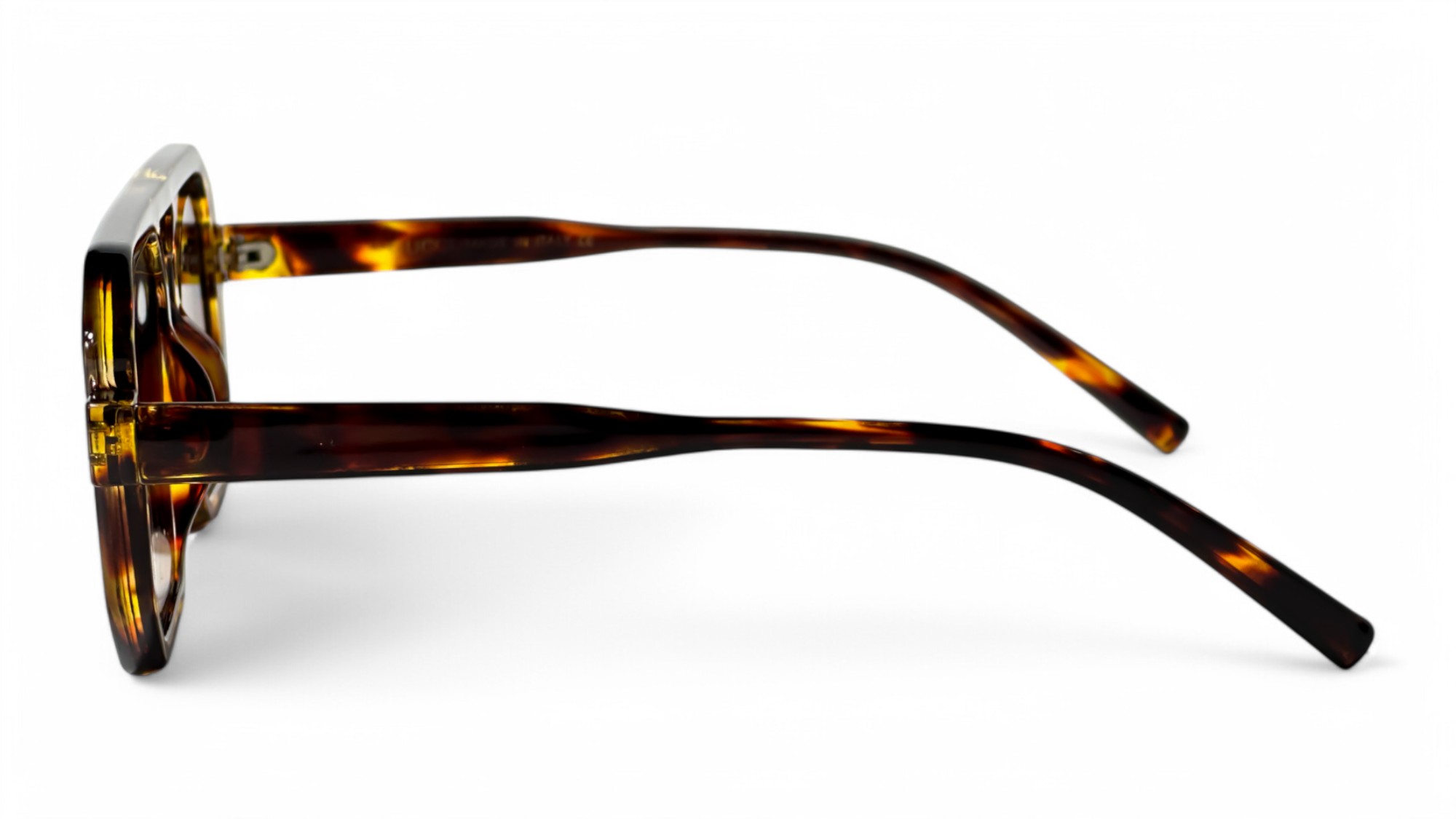 APC_1575-Photoroom square eyglasses